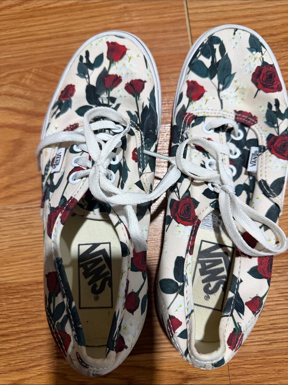 Vans Women's Rose Print Canvas Sneakers - Red/White